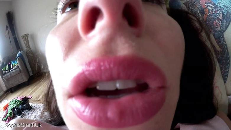 SophiaSmithUK: munh aur jibh chherne vaala