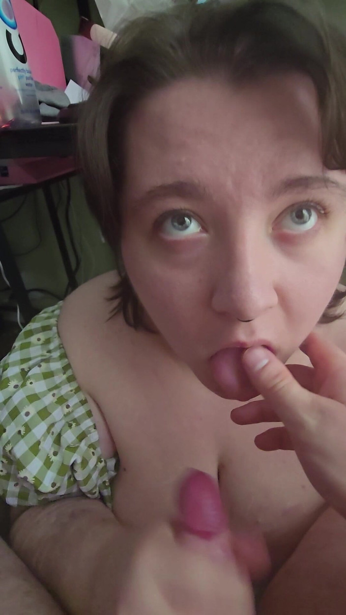 puppyrolls: 唾液で口をべらつかせて!!