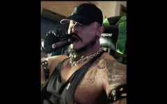 Salut les gars, je partage de la fumée de session de Cigarettes avec Ya ll, je suis toujours en cours, mais c’est vraiment chaud, tellement bon ! J’espère que vous aimez du plaisir