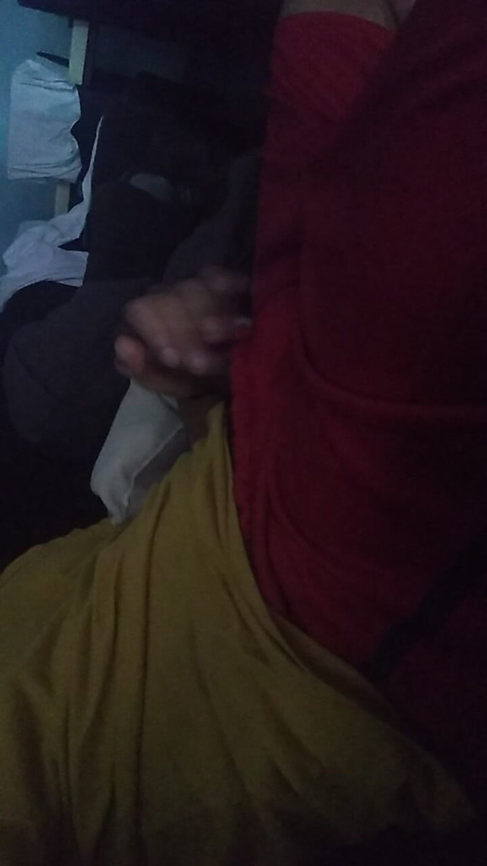 AlexAlejandro13: Je me sens très à l’aise sur le canapé