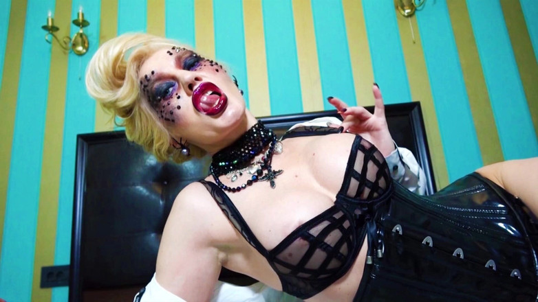 Goddess Celine: Succubus Lips tarafından ele geçirildi