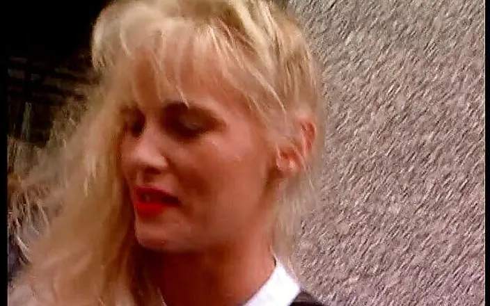Lucky Cooch: Cute blond in front of camera