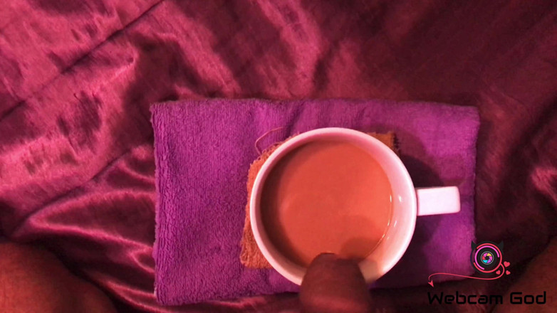 Arthur Eden aka Webcam God: Cremă în cafeaua mea (ep.2) (4K)