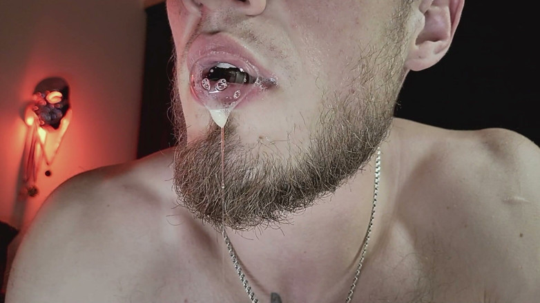 Hunky time: Drool și păr, dominare și utilizare.