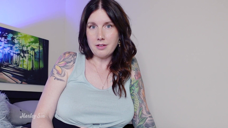 Harley Sin: Sci-fi Erotica Teacher's Pet 2