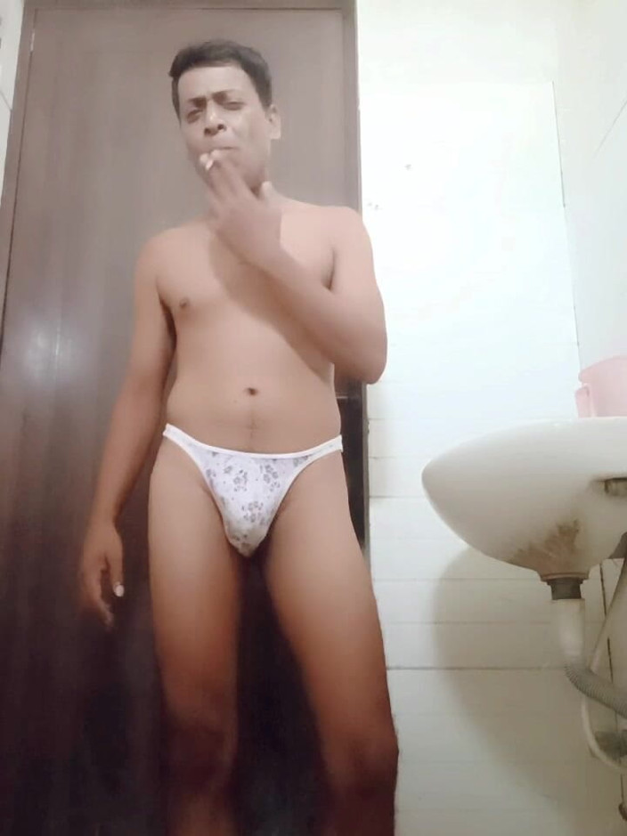 Kamu: Gay Femboy