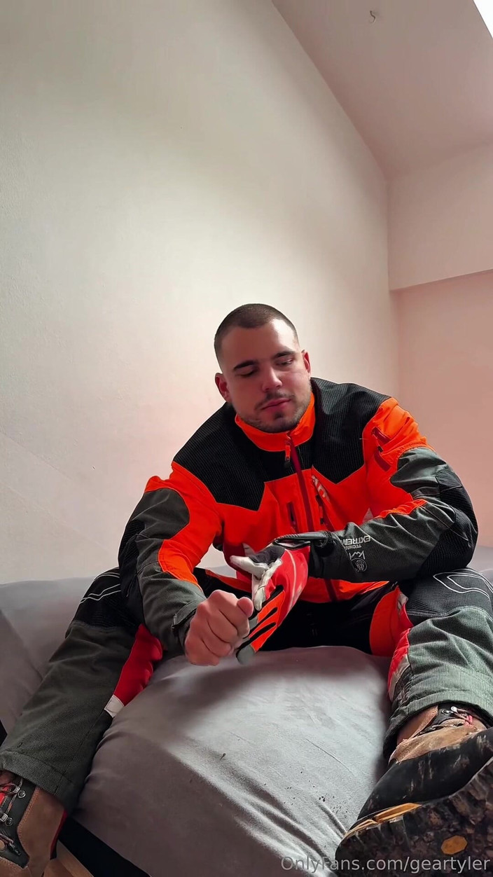 Tyler Blake: Tyler Blake Hivis Pracovní oblečení, Svaly Flex, Dildo Hra, Honění...