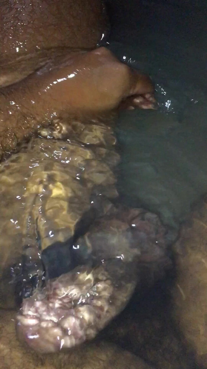 Luksmen1: Pisse Dans La Baignoire