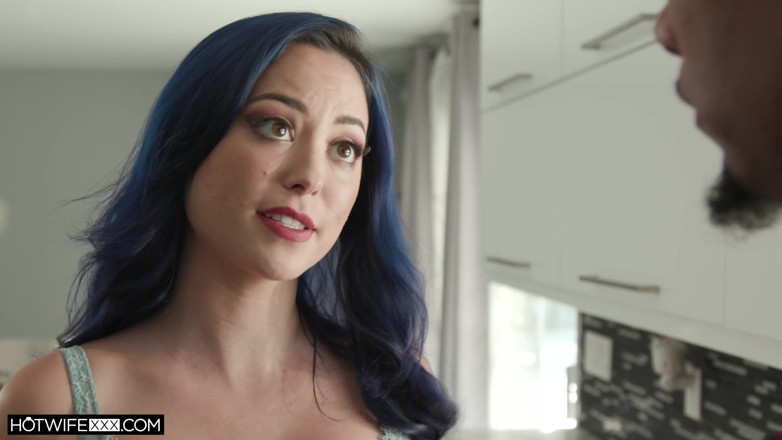 HotwifeXXX: Husband Is Cool with Eve's Side Hustle