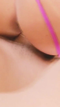 고객과 사무실에서 섹스하는 란제리를 입은 섹시하고 매혹적인 2_sexy 갈색 머리 안마사