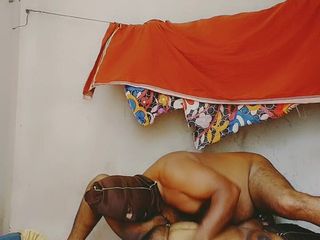 Beyblade: インドのホットセクシーなアマチュアパフォーマンスビデオ