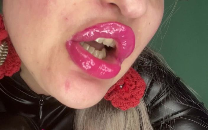FinDom Goaldigger: Pink Lip Gloss Addiction