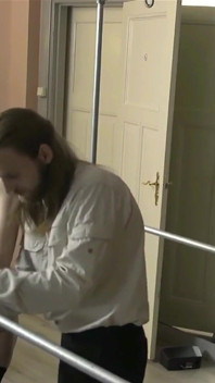 Meliss och Zoë får spanking