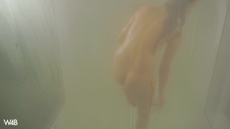 Watch4beauty: Gorący prysznic