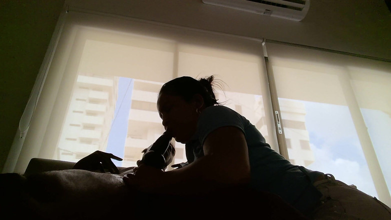 Cum-lobian dickdrainers: Pembantu muncrat sampai bersih jadi aku crot di tenggorokan