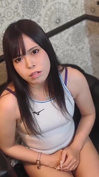 神圣的毛茸茸的诱惑。天堂被迷失在她未受虐的魅力和无休止的恶作剧下完全。