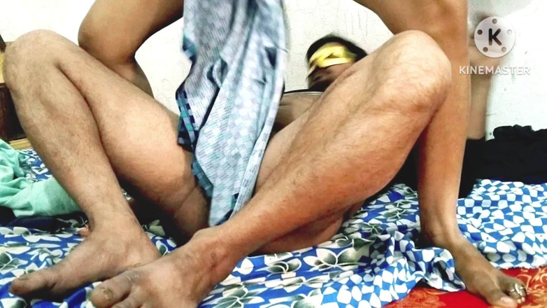 Ankurpriya000: Plastik prezervatif se yenge ki chut fad di tam sert...