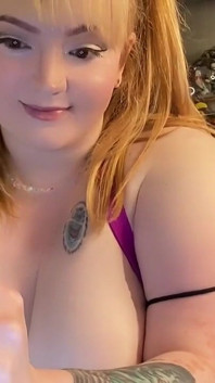 Dildo memancut meletup di muka
