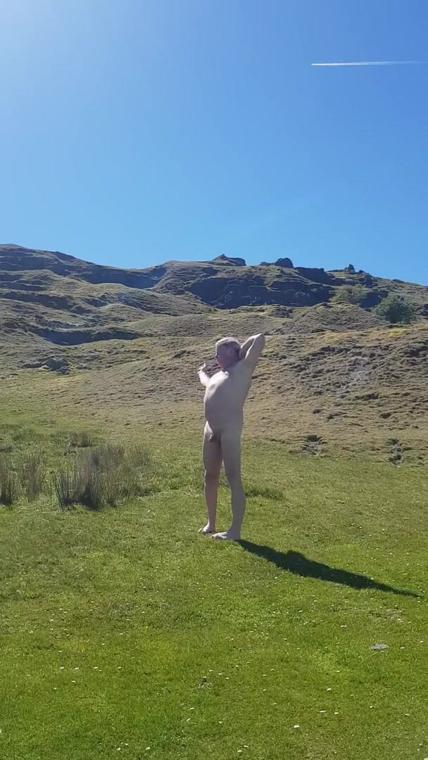 Miguel13: Promenade à poil