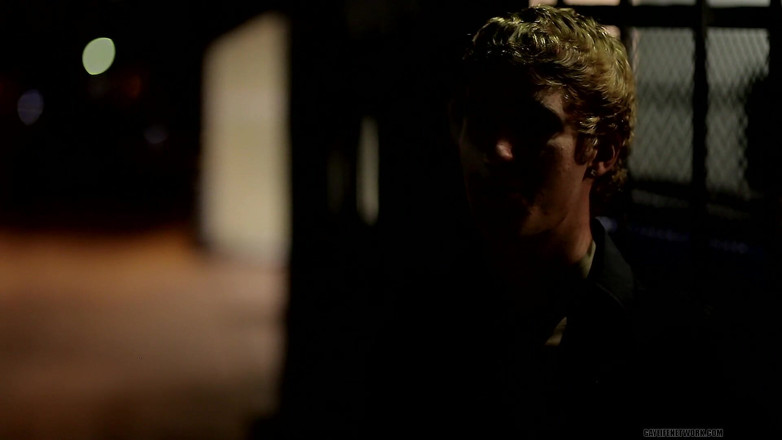 Twinklight: Bir şans karşılaşması ateşli ve ıslak oluyor