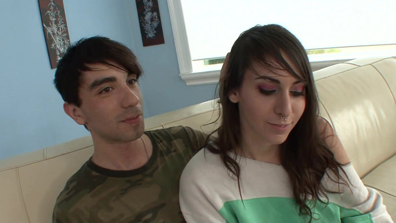 Dirty fantasy: Modernes teen fickt ihren stiefbrud, um anal creampie zu bekommen