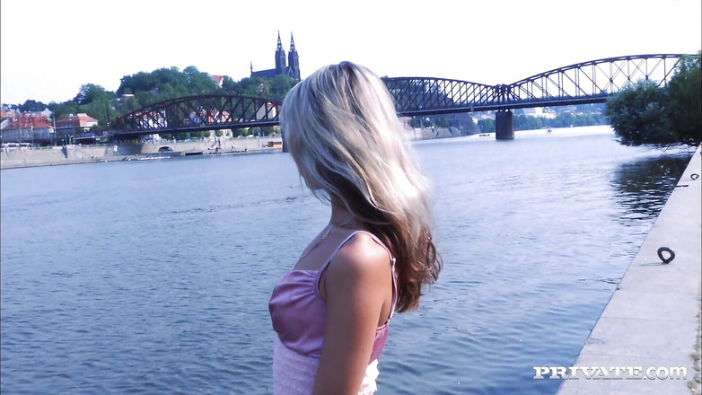 Private.com: SOUKROMÁ Sexy Gina se zašpiní na své dovolené