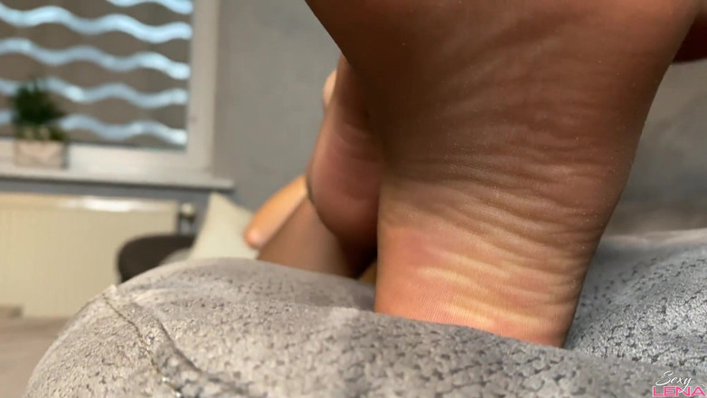 Goddess Lena: Nylon feet porn
