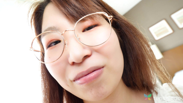 Tenshigao: Video bokep pertama nona momoko azuma si pekerja kantoran