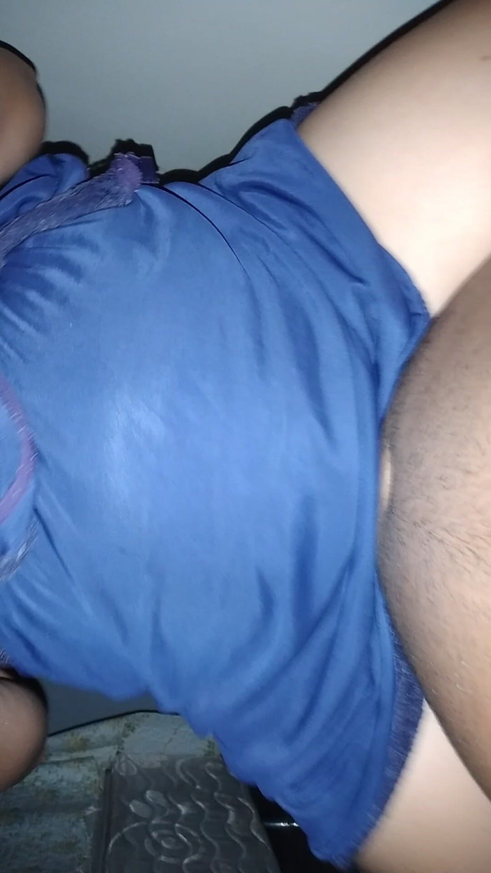 RealLoveX1: Peituda Piranha Cavalgando Na Madeira!