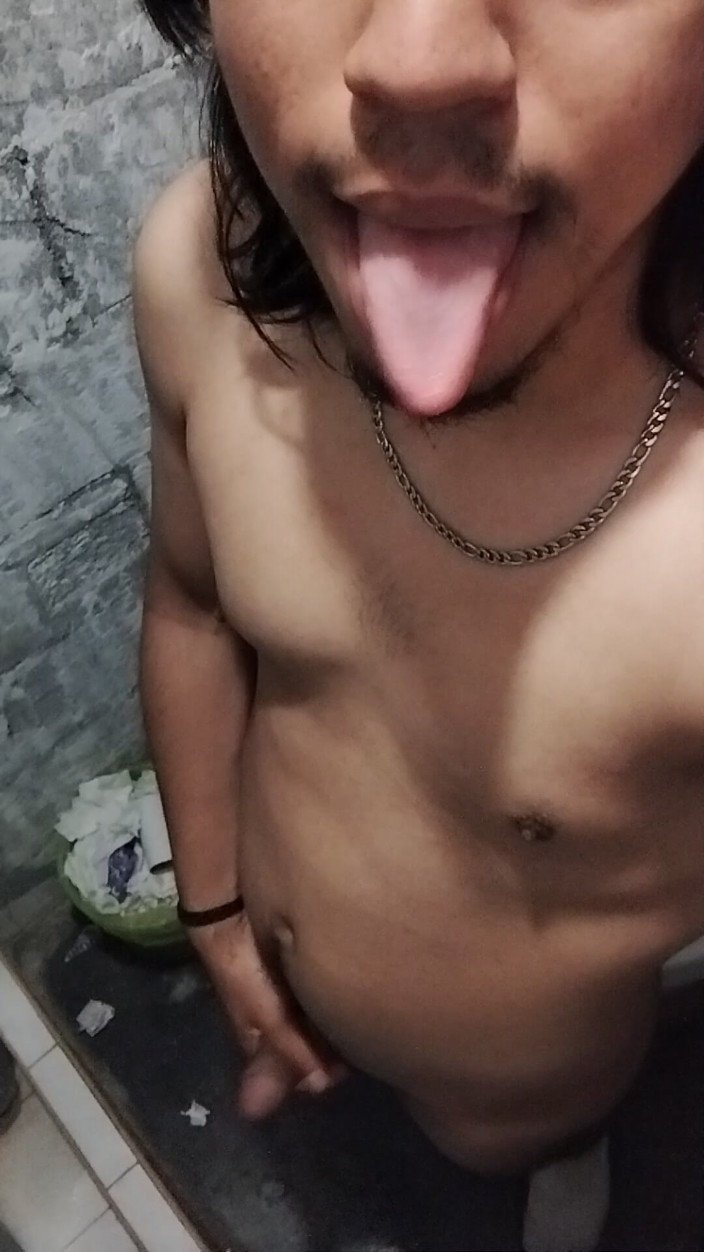 AlexAlejandro13: Фантазия, обнажённая в ванной