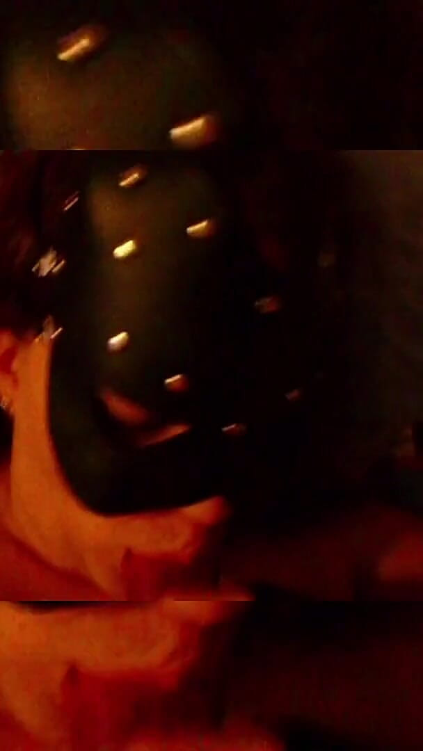 Young Queen Steffi with Mask (Queen Steffi) Young Queen Steffi with Mask (Queen Steffi)