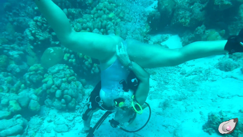Mistress Pink Pearl: Sam czas w Bonaire