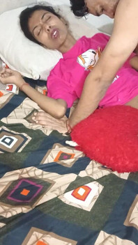 Desi Bhabhi jebanie