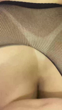 Pembantu semok latina lagi asik