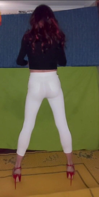 Lizzaali: Pantalones estirantes blancos
