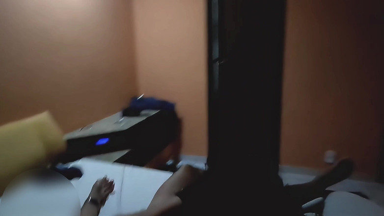 Karina Wife: Karina Casada Che Cerca Di Succhiare Il Maschio