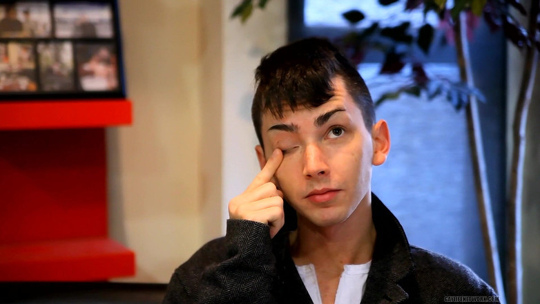 Lollipop Twinks: Flaco twink habla trabajo