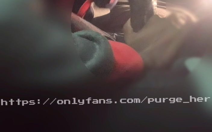 Purge_her: Zrobiła mnie wściekłą, więc zmusiłem ją do połykania
