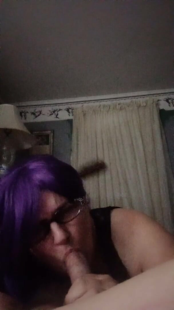 Blow_girl: Sucking cock while getting spanked.