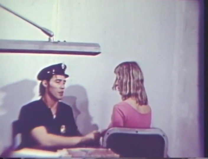 Vintage Usa: Puta cachonda con grandes tetas monta una buena polla!
