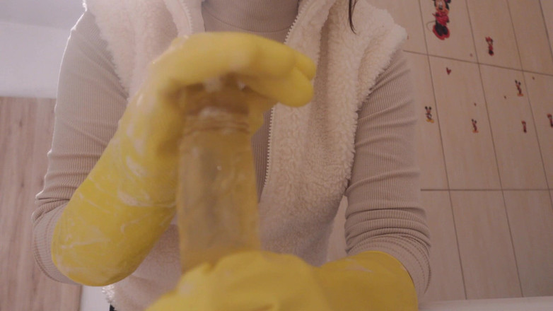 AmayaMori: Adik tiri saya dalam sarung tangan saya yang mencuci pinggan...