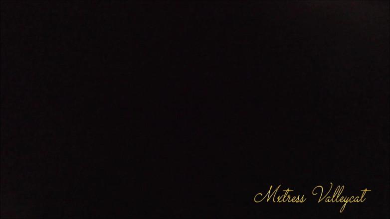 Mxtress Valleycat: ยักษ์หญิงกำลังคิดชะตากรรมของนาย