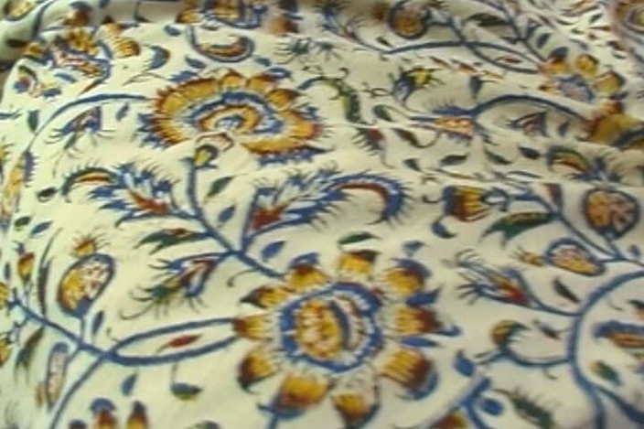 THAGSON RETRO: Fist mendalam meregangkan pepek blonde ternganga terbuka luas