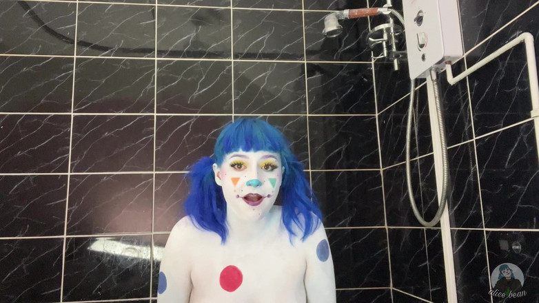 Alice Bean: Дополнительные услуги клоуна