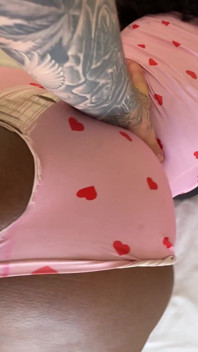 Sora Vitregă Neagră Și Grasă Este Umplută De Spermă