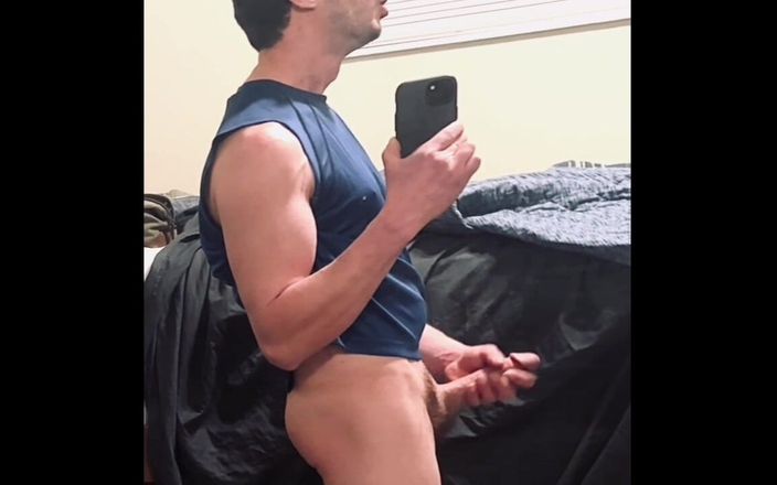 Mikep9hard: Hot Young Guy Masturbating His Big Cock in Dorm Room