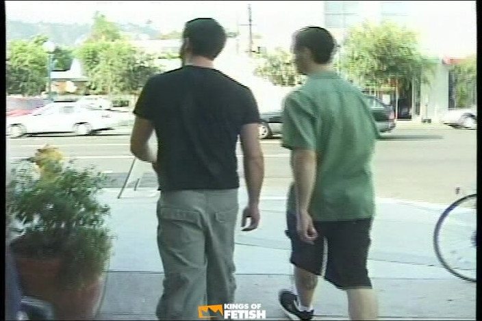 Gay Diaries: Due ragazzi si divertono con un'intensa scopata anale dopo essere...