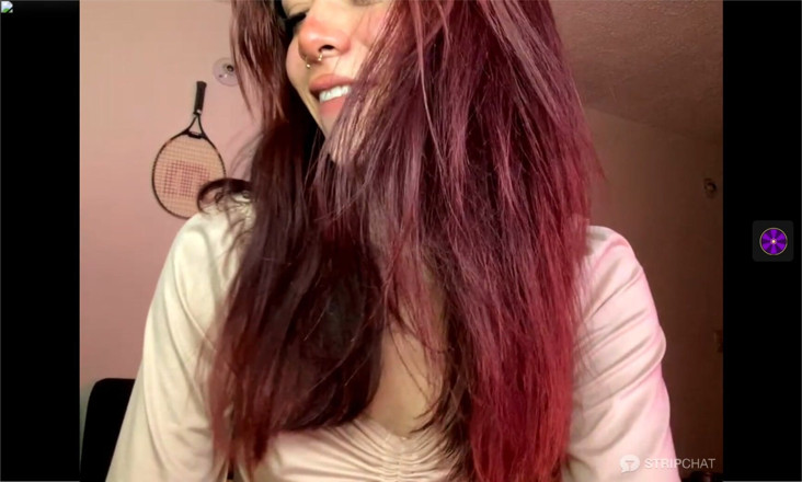 Elisabeth Garban: Scopami Duro E Sperma Nella Mia Figa Dai Capelli Rossi