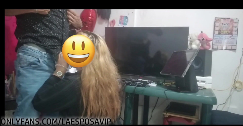 OnlyCasting: Masturbuję się w pobliżu mojego pracownika, aby sprowokować ją do...