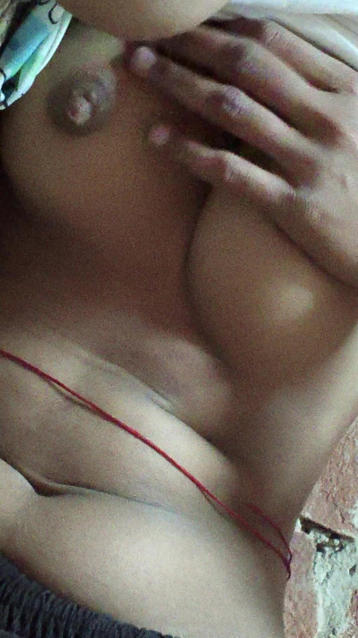 Moma: セクシービデオ